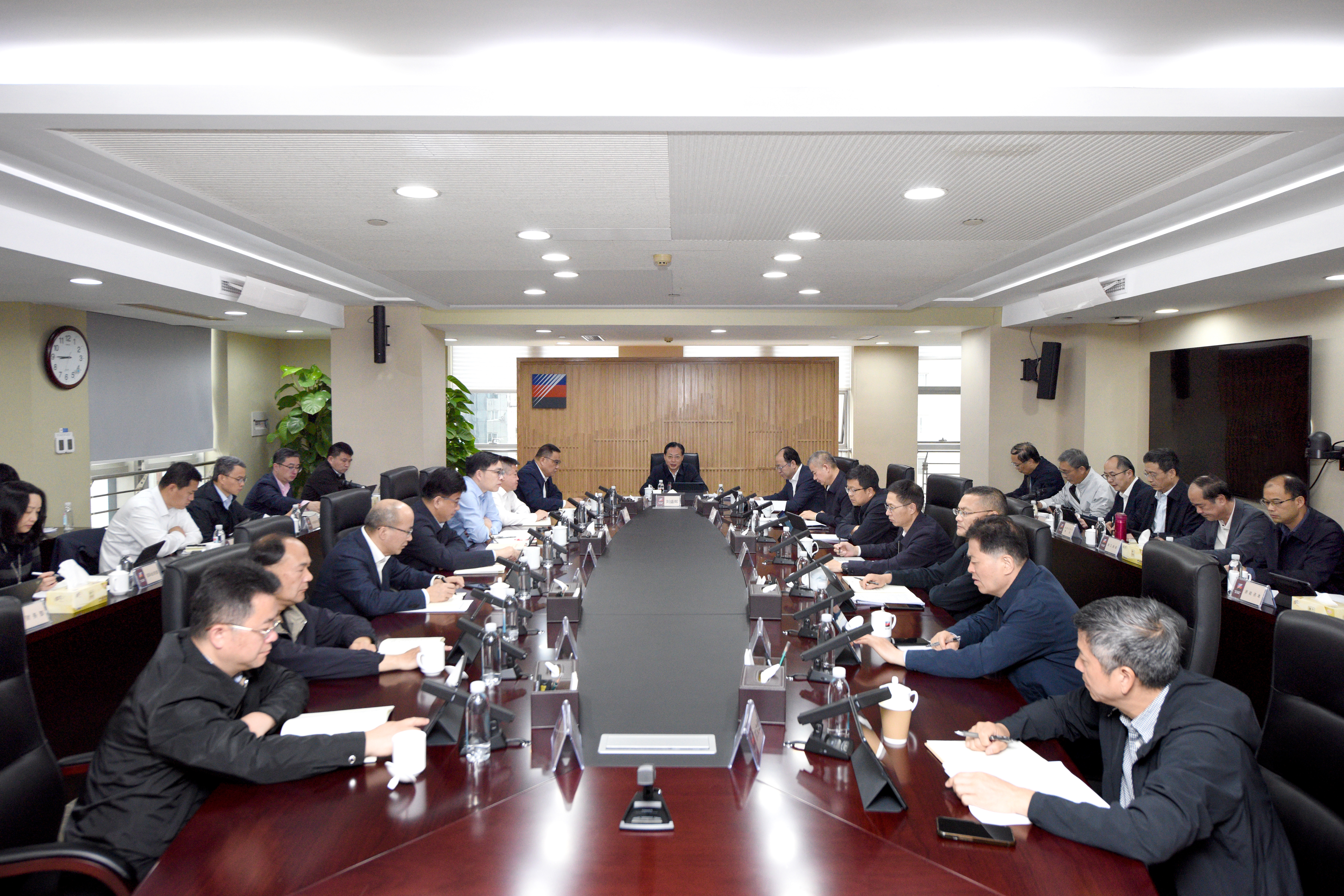 浙能集團黨委舉辦樹立和踐行正確政績觀學習教育專題讀書班暨黨委理論學習中心組專題學習（擴大）會